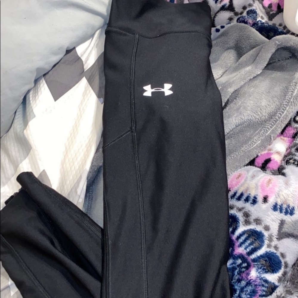 Small under armor black leggings
